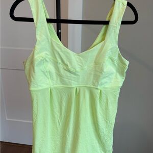 Lululemon Women's Lime Green YOGA/PILATES FREE FLOWING Tank Top size 10 EUC